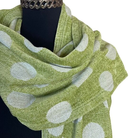 Calzeat of Scotland Scarf Green and Cream Polka Dot Fringe - Picture 8 of 10